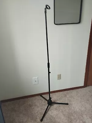 Adjustable Height Microphone Tripod Stand On-Stage Stand New  • $10