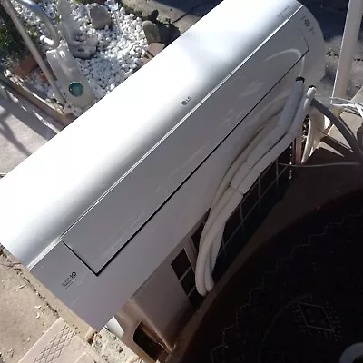 Split System Air Conditioner L.G • $1200