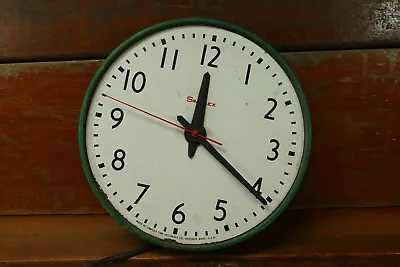 Vintage Simplex School Wall Clock 14  Diameter - Green Metal Body - Working • $89.95