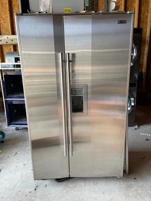 $1950 • Buy 2003 Sub-Zero 42 Inch Built-in Side By Side Refrigerator Ice & Water Dispenser