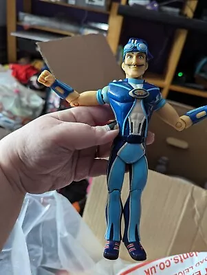Lazy Town Sportacus Talking Articulated Figure Toy 21 Cm • £4