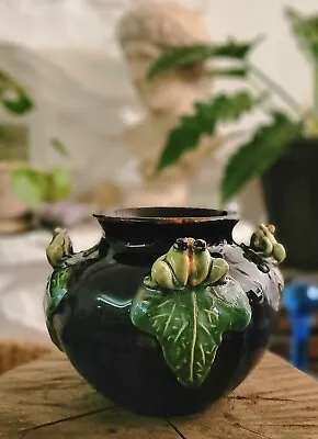 Antique Majolica-Styled Frog Vase - Signed • $40