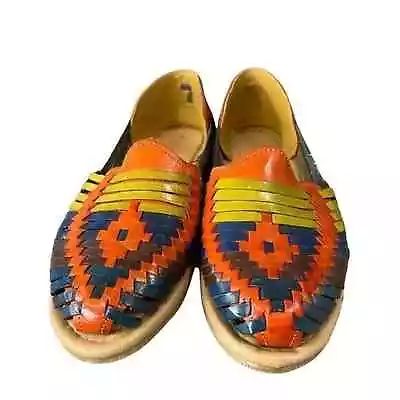 VTG Huarache Slip On Woman’s Woven Multicolor Mexican Leather Flat Shoes Sz 8.5 • $25