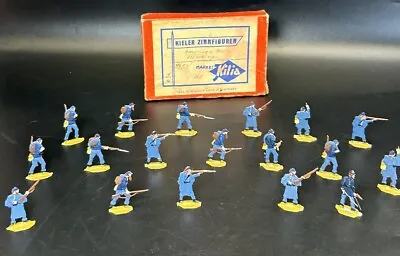 Vintage Tin Flats American Military Attacking 1861-1865 Civil War P767 With Box • $69.95