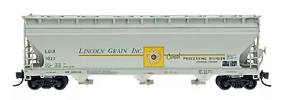 InterMountain N Scale 67090  Lincoln Grain  4650 Cu Ft 3-Bay Hopper • $36.95