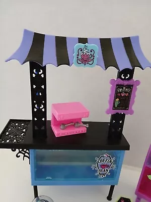 Monster High Coffin Bean Baked Goods Cart Display Case And Lots Of Accessories • $19.99