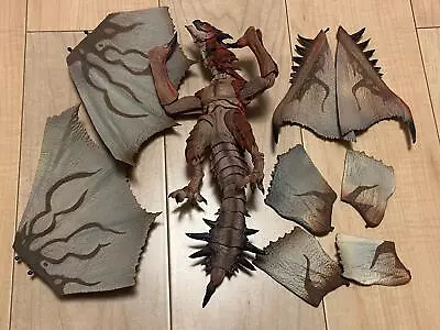 Bandai S.H.MonsterArts Monster Hunter Rathalos (Liolaeus) Missing Effect & Stand • $95.24