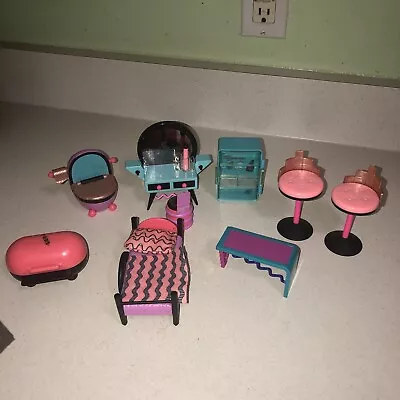 LOL Surprise OMG Doll House Furniture And Accessories Lot In Excellent Shape • $14.99