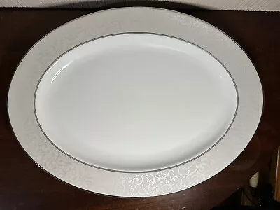 Mikasa Parchment Oval Serving Platter L3438 • $35