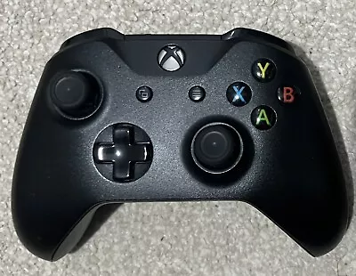 Microsoft Xbox One Wireless Controller - Black (6CL-00002) • £10.50
