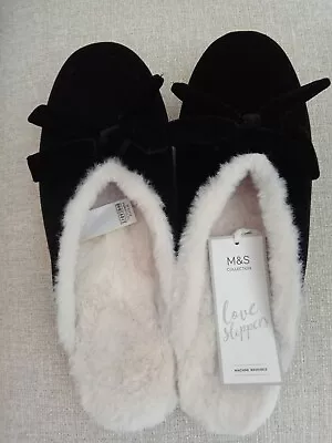 M&S Slippers 8 • £12