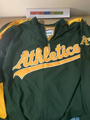 Oakland Athletics Jacket Windbreaker Majestic Men's Large Rare MLB Baseball • $50