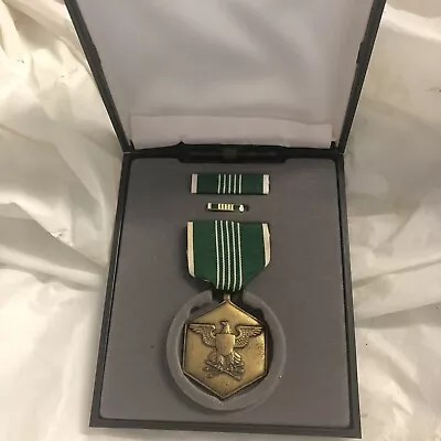U.s. Army Commendation Medal For Military Merit -vintage With Case - • $12.95