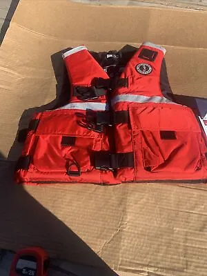 Mustang MV5606 Survival Life Jacket-Size Large • $132.55