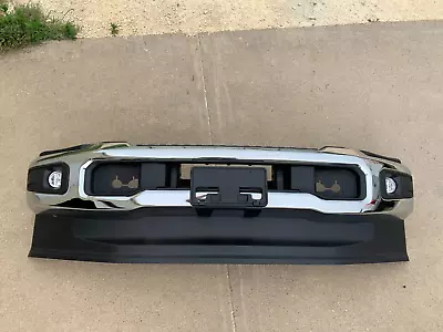 2023 Oem Ford F250 F350 F450 F550 Front Bumper Chrome Nice!! With Fog Lights • $685