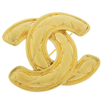 CHANEL Matelasse Vintage COCO Mark Brooch Plated Gold 36.0g Women • $1470