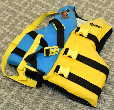 Scooby Doo Surfing Stearns Youth Life Vest 30-50lbs Yellow Blue Embroidered 3040 • $27.88