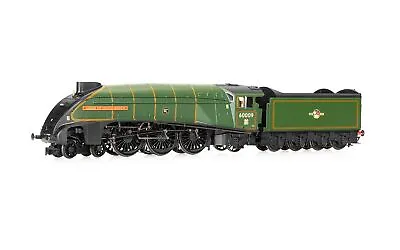 Hornby R30263 OO Gauge Hornby Dublo LNER A4 4-6-2 60009 'Union Of South Africa' • £349.90