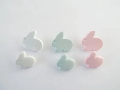 6 X Rabbit Bunny Novelty Buttons Baby Children 12.5mm & 18mm Choice Of Colour • £2.59