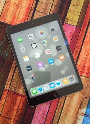 Apple IPad Mini 2 16GB WIFI IOS 12.5.7 VGC • £36