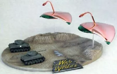  2009 1/144 War Of The Worlds: War Machines Vs Sherman Tank New Plated Model Kit • $49.99