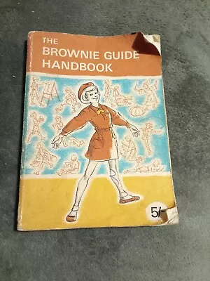 The Brownie Guide Printed 1968 Handbook • £20