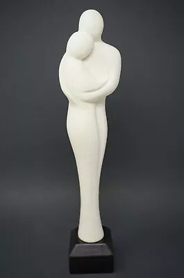 Faardym Large Loving Couple Sculpture Statue Marble  • $29.99