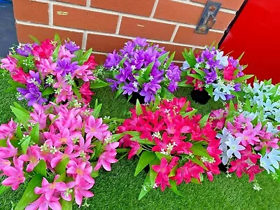 Memorial Grave - Cemetery Pots With Artificial Flowers - Wild Lily's • £10.99