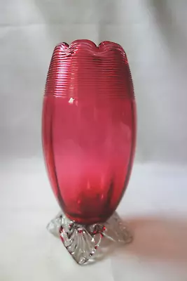 Beautiful Vintage Cranberry & Clear Glass Vase – 19cm High – Good Cond • £15