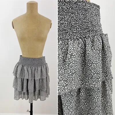 $9.99 • Buy H&M Gray White Floral Smocked High Waist Ruffle Tiered Mini Skirt Size Small S