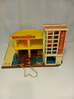 Vintage Fisher Price Little People Parking Ramp Service Center Garage  • $59.99