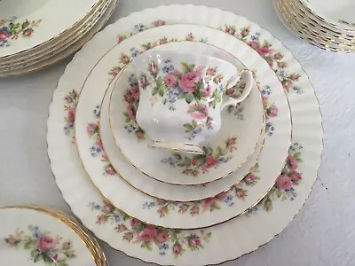 Vintage 1960 - 1970's Royal Albert Moss Rose China 5 Piece Set • $30.45