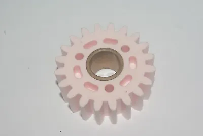 SUFFOLK QUALCAST CLASSIC PETROL 35S 43S QX Pink Drive Gear • £6.73