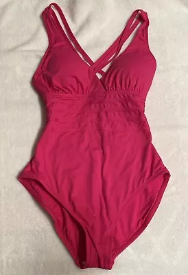 $125 La Blanca Womens Island Goddess Strap Cross Back One Piece Swimsuit Pink 8 • $38