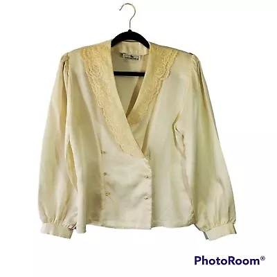 Vintage Ivory Jonathan Martin Polyester Blouse • $15