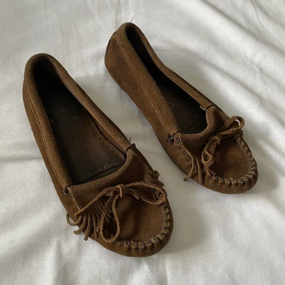$17.99 • Buy MINNETONKA Women’s 7 Kilty Moccasins Brown Suede Leather Flats Loafers
