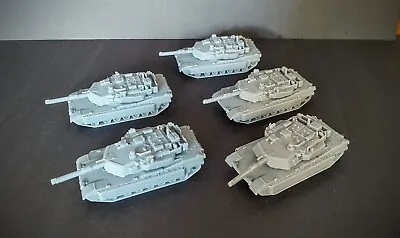 HO Scale U.S. M1A2 Abrams Tanks 1/87th Scale Miniatures  • $32