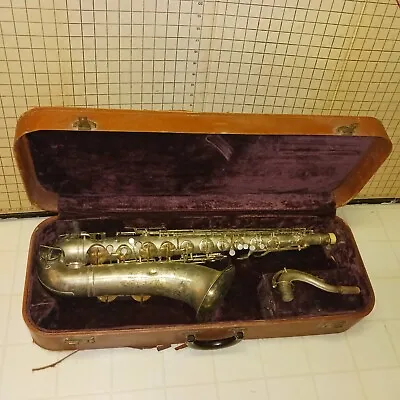 Vintage 1948 (+/-)  Sherwood Master Tenor Saxophone In Case. Serial #65029 • $325