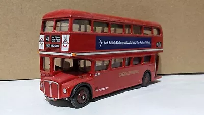 Efe 2550 Rml Routemaster London Transport Route 411 W Croydon *unboxed* • £4.99