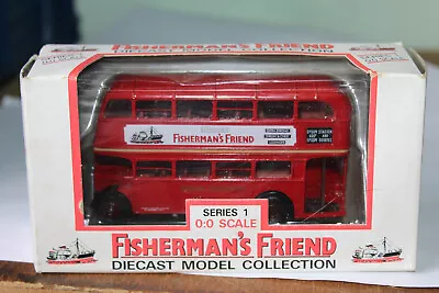 Efe 1:76 Aec Rt Bus - London Transport - Fishermans Friend Ads • £3.99