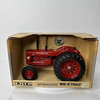 ERTL McCormick WD-9 Tractor Diecast 1:16 Scale 1989 4997 Made In USA Red Toy • $26.95