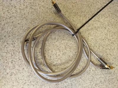 £75 • Buy Linn Silver RCA Analogue Interconnect Cable  1.2m Pair, Excellent Condition