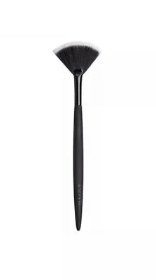 AVON ~ Face Fan Brush ~ Brand New Powder Make Up • £4.99