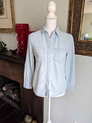 Chico's Size 00P (XSP) Classic Denim Shirt Sunlit Light Wash Hidden Buttons • $16.99