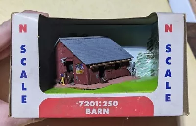 Vintage BACHMANN N SCALE BUIKDING Pre-assembled Barn #7201/250 - NOS • $31.99