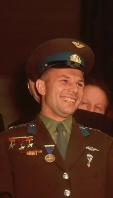 Yuri Gagarin Unsigned 6 X 4 Photo - Russian Cosmonaut - First Person In Space *1 • £1.50