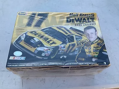 Model Kit  Nascar Matt Kenseth  2005 Taurus By Revell 1:24 • £10.50