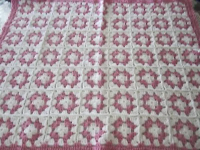 HAND MADE BABY AFGHAN GRANNY SQUARES ROSE AND WHITE 32  By 40  NEW • $22.99