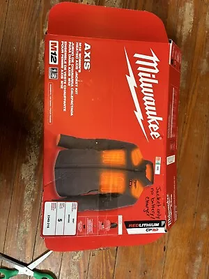 Milwaukee M12 Women’s Heated Axis Jacket (jacket Only) 234B-21M • $100