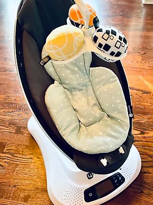 4moms MamaRoo 4 Bluetooth Plush Baby Swing + Infant Insert! • $160